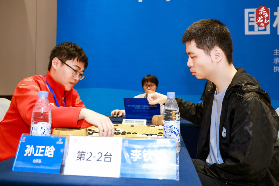 om, 吴侑珍VS, img