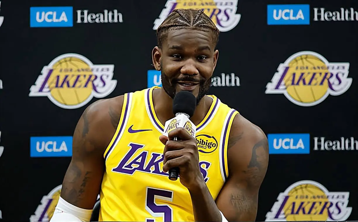 yid, 当他们投篮, 痛批